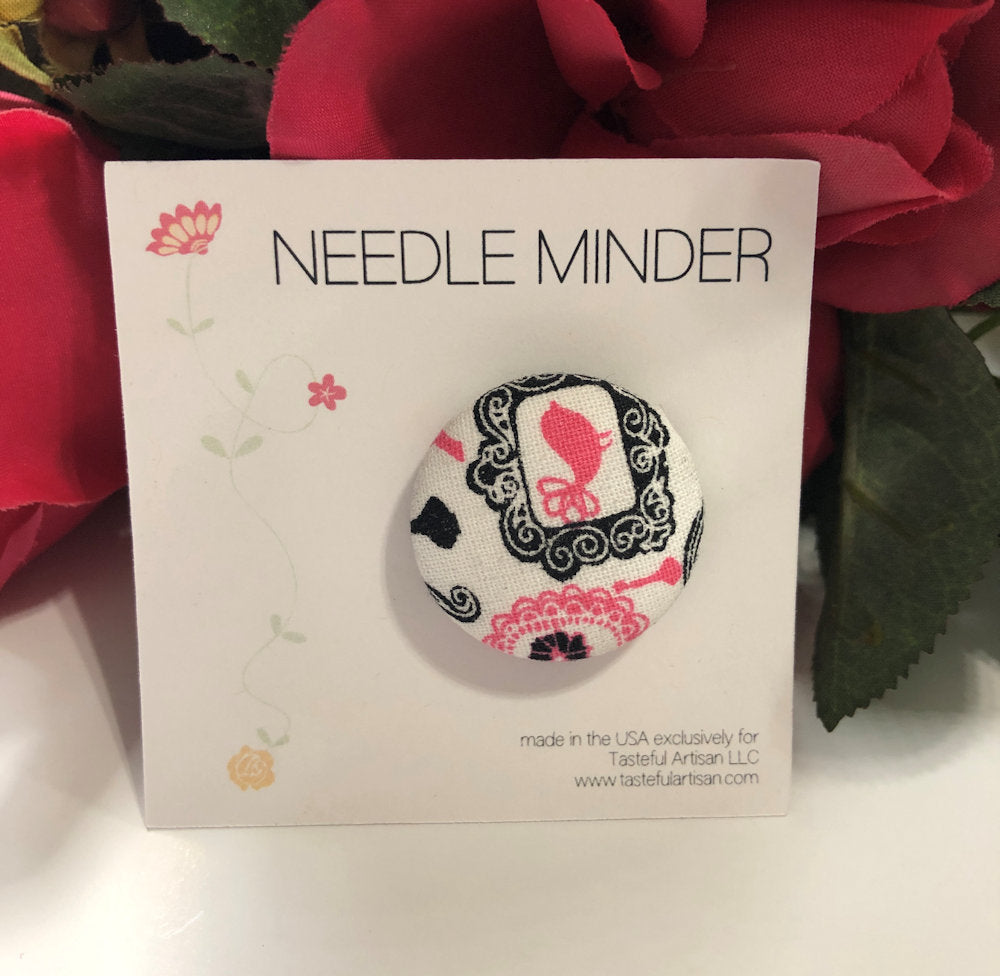 Paris Fashion Needle Minder